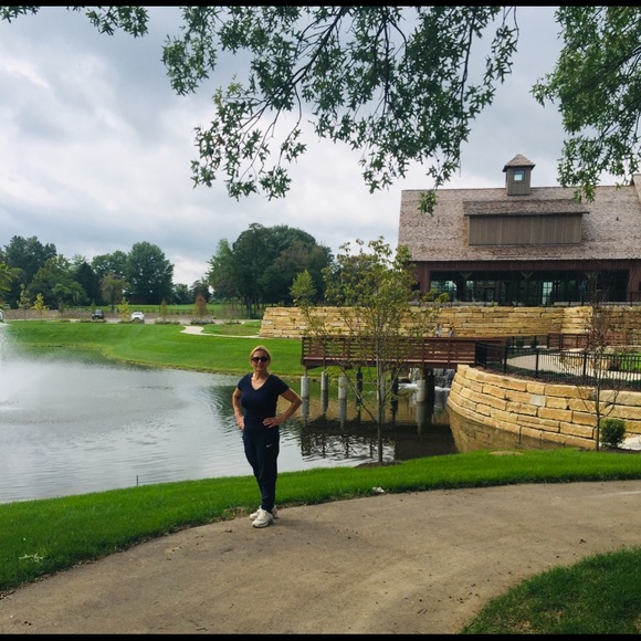 Meet your Posher, Halina - Picture 3 of 16